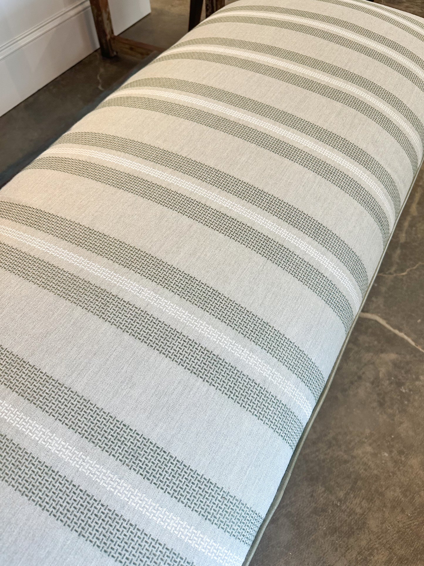Bradstreet Bench