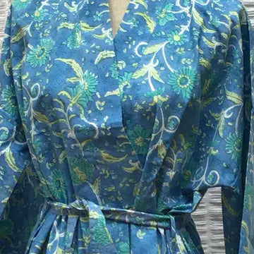Sulax Robe