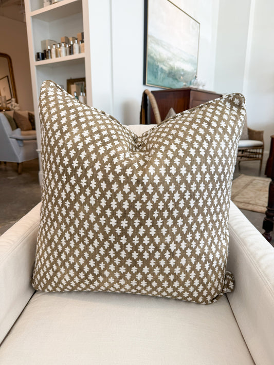 Far Hills Acorn Pillow