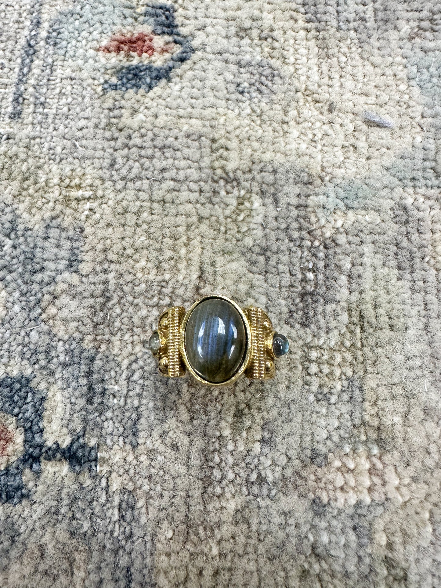 Blue Stone Indian Gold Ring