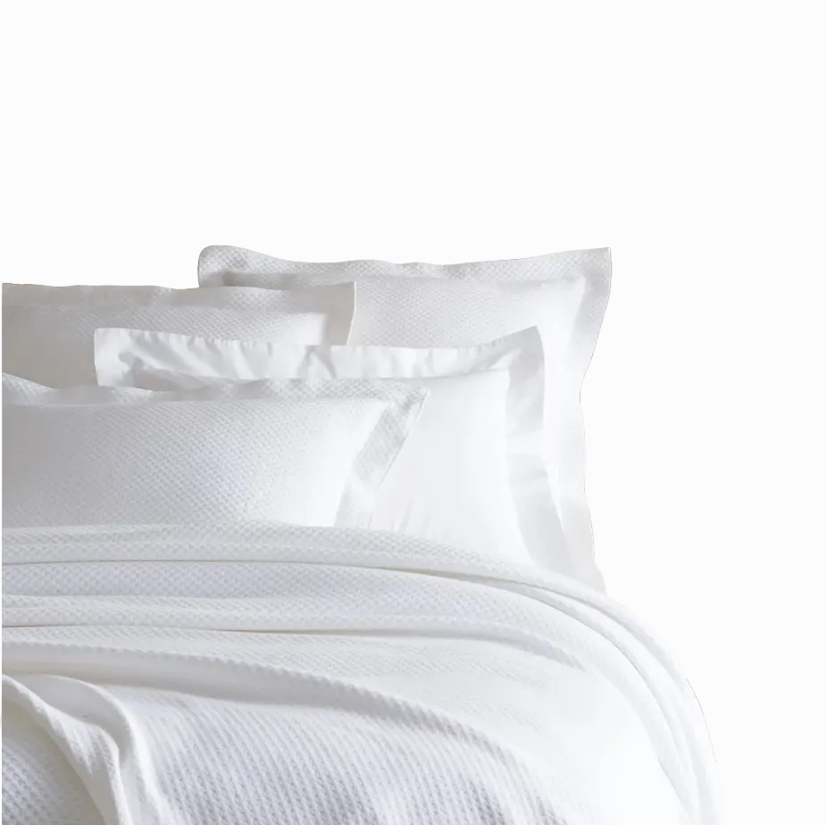 Petite Trellis Matelasse Coverlet
